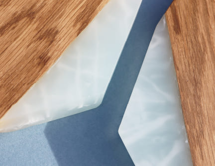 planche de présentation bois résine effet glace